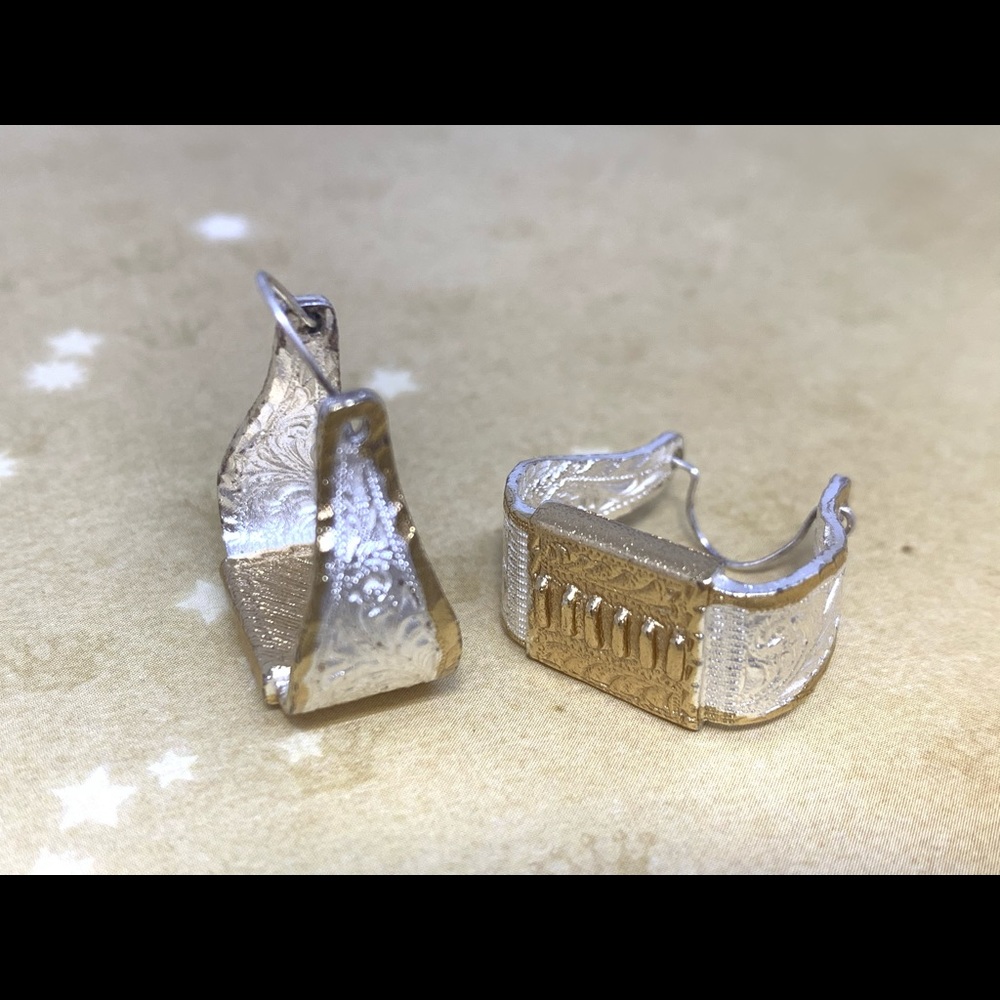 Western style stirrup earrings